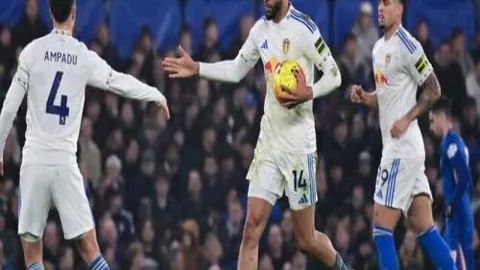 速滑世锦赛收官，中国代表团荣获一金一铜