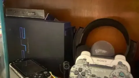 “利物浦半决赛晋级：努涅斯建功，埃利奥特锁定胜利”