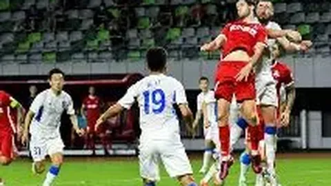 “F1红牛周四举行紧急会议，聚焦重要议题……”